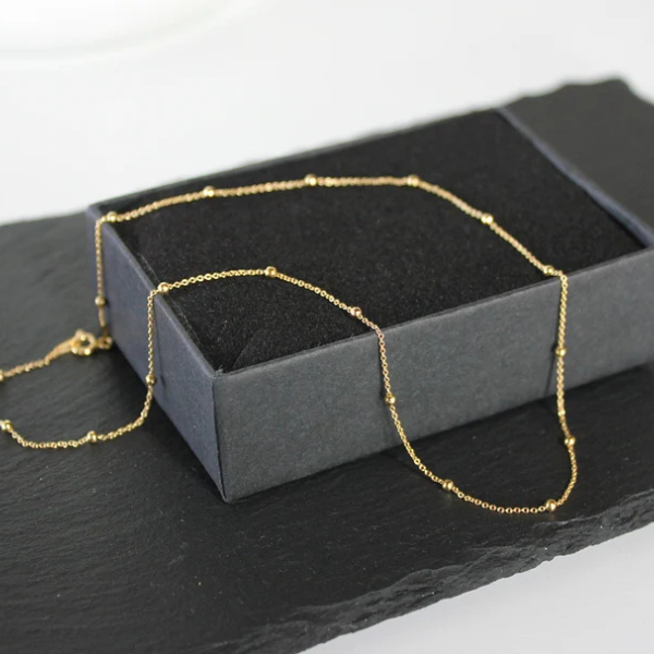 10 Small Golden Studs Necklace