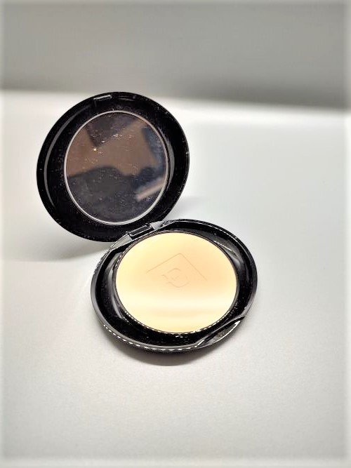 Rose Beige Compact